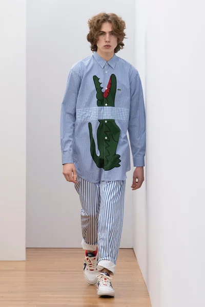 Look 24